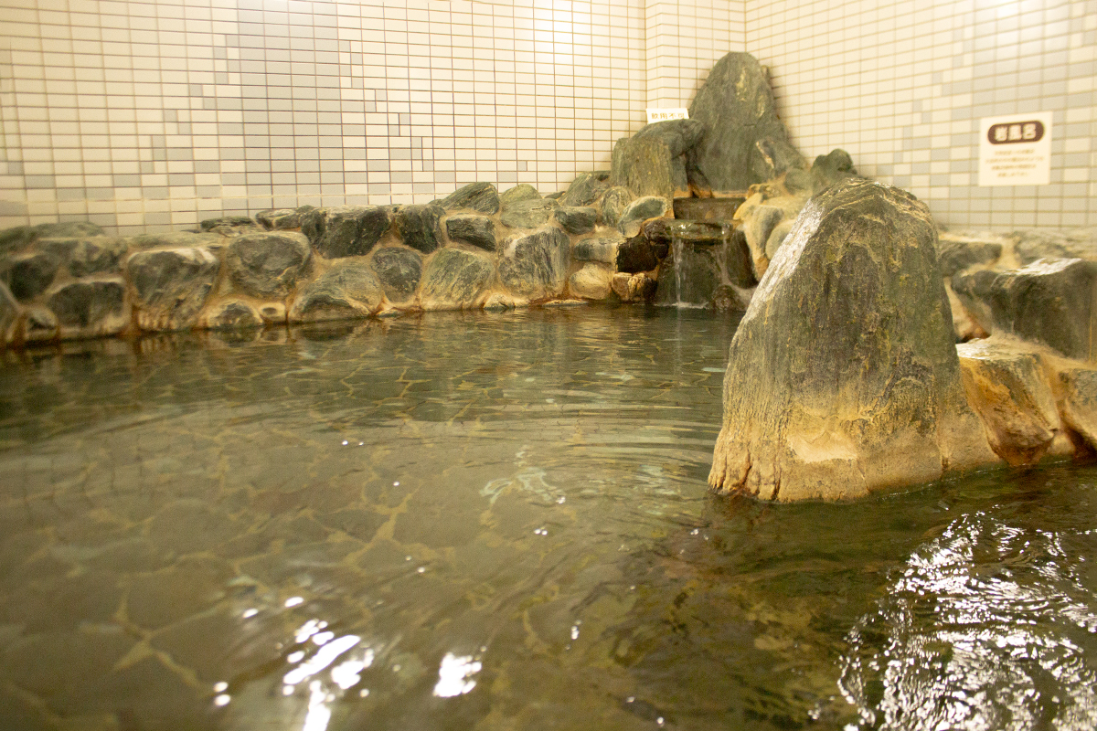 岩風呂